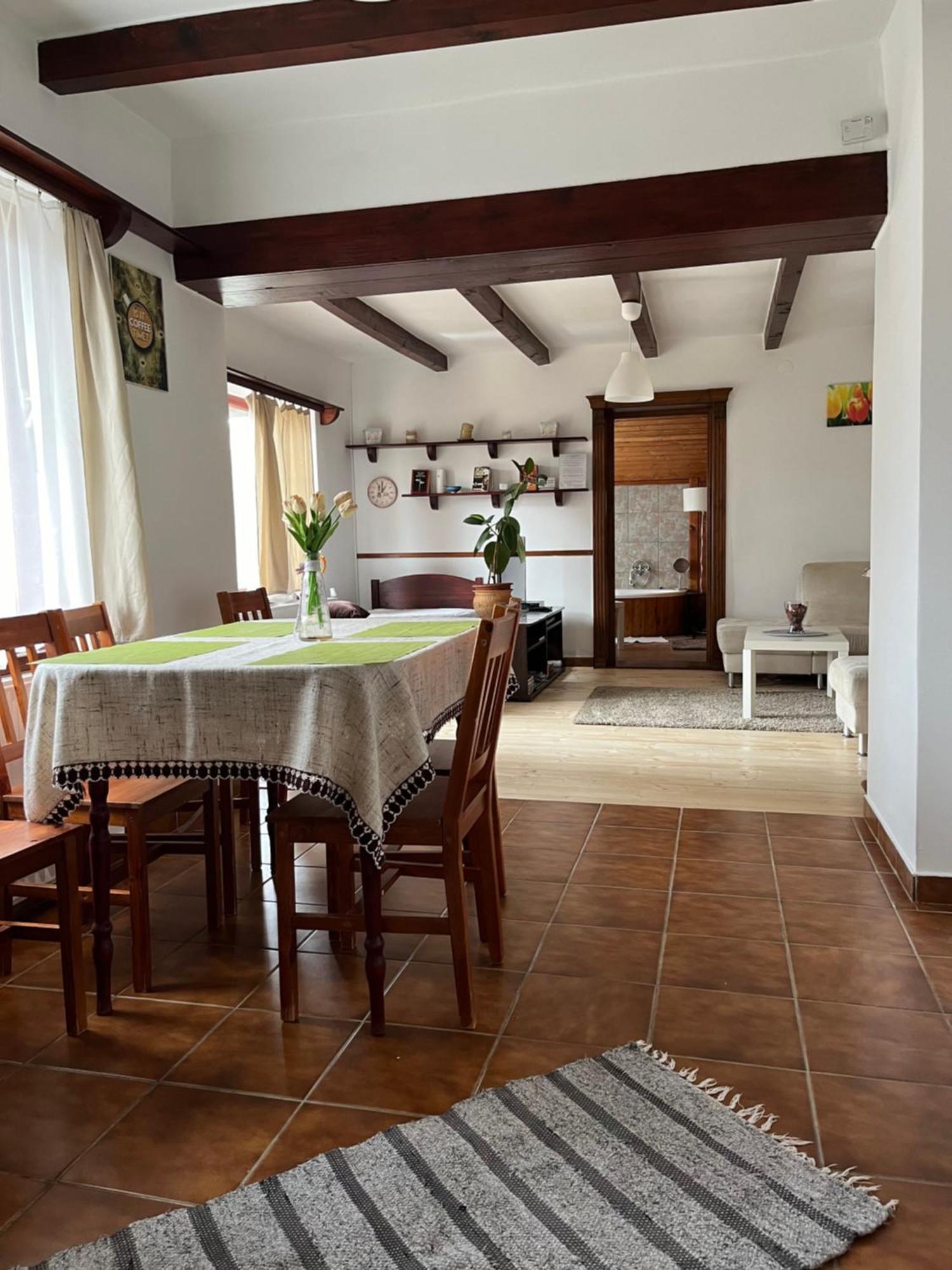 Holiday home Idill Ueduelohaz